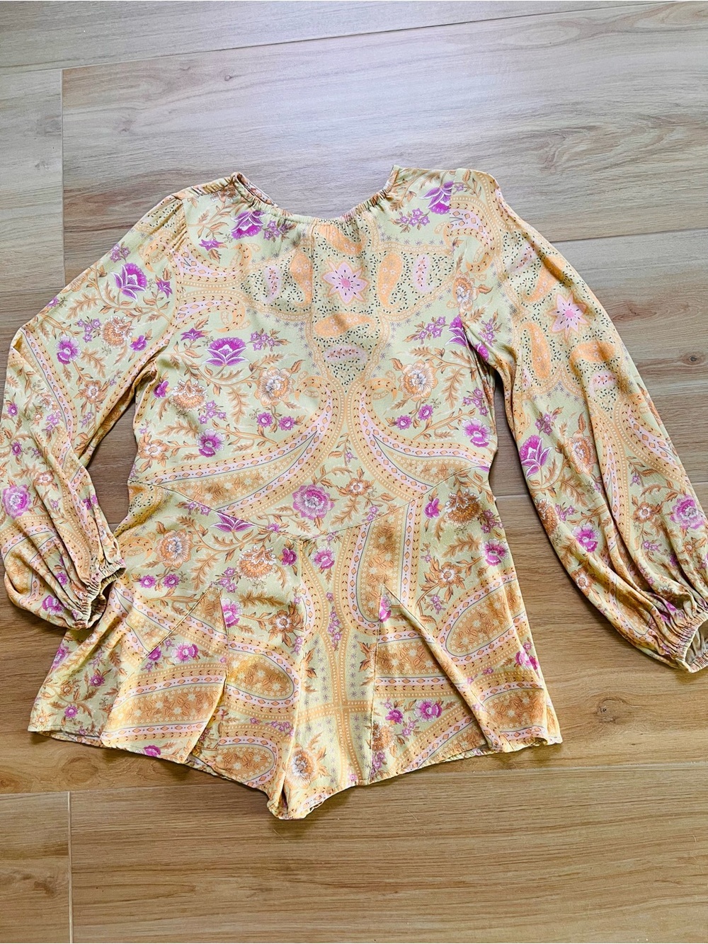 Spell Designs Belladonna Romper XS Dusty Olive Floral Open Back Tassel Boho $229 - Picture 3 of 12